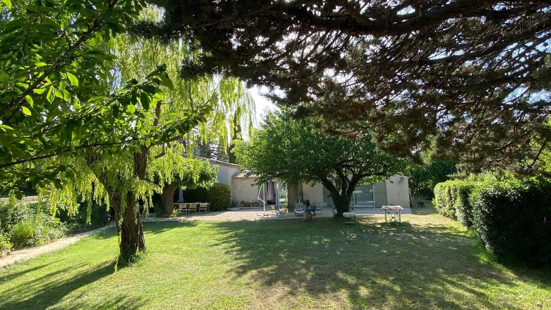 Homestay Le Moulin De L'Aire Apartment Lourmarin
